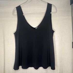 ABOUND Sleeveless V-Neck Top MEDIUM Black